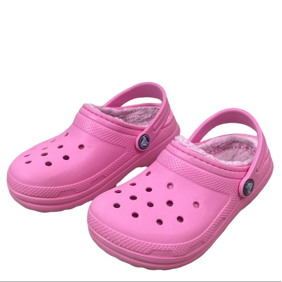 Crocs Kids Classic Lined Clog in Pink - Picture 3 of 14